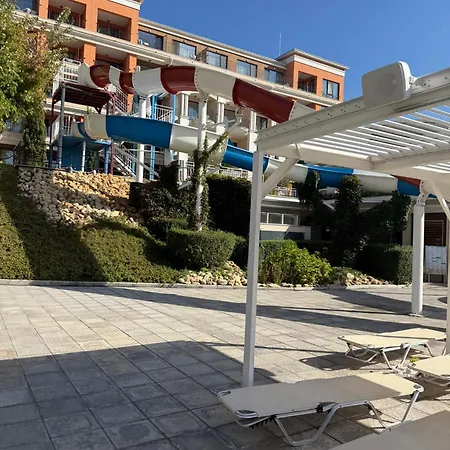 Premium Garden - Prestige Апартамент Свети Влас